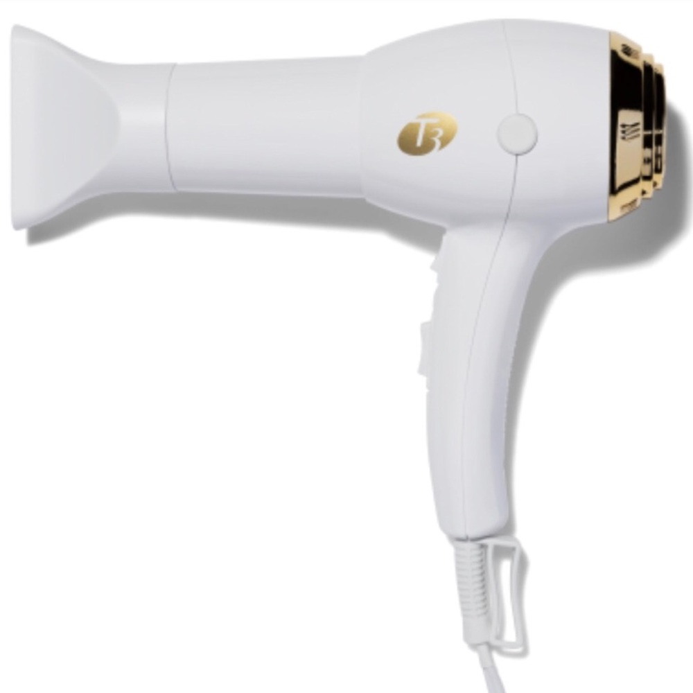 T3 Featherweight hair dryer